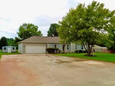 Main picture of 106 Gustavus Dr