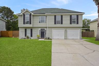 Main picture of 6 Hightide Ln