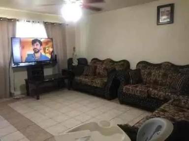 Main picture of 908 S Sunshine Ave