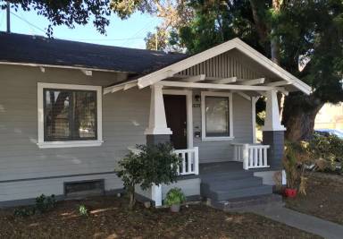 Main picture of 1833 Castillo St