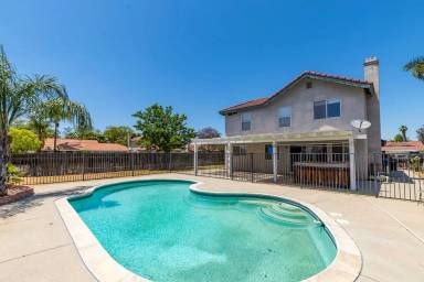 Main picture of 20425 Tobira Ln