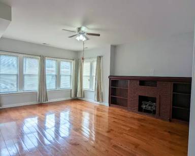 Main picture of 4814 N Central Park Ave