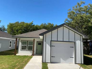 Main picture of 504 N Burdette Ave