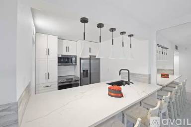 Main picture of 2101 Atlantic Shores Blvd