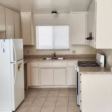 Main picture of 761 California St