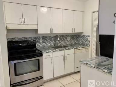 Main picture of Ridgeview Condominiums