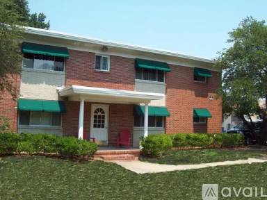 Main picture of 830 Hillside Ave