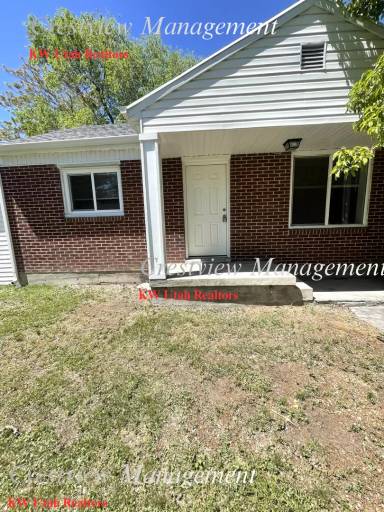 Main picture of 452 E Lambourne Ave