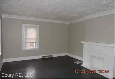 Main picture of 897 Stadelman Ave