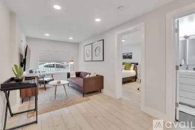 Main picture of 1454 South Van Ness