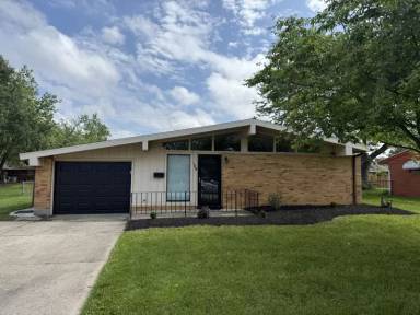 Main picture of 108 Brownstone Dr