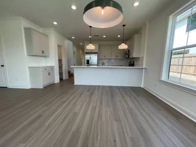 Main picture of 2723 S 3rd St