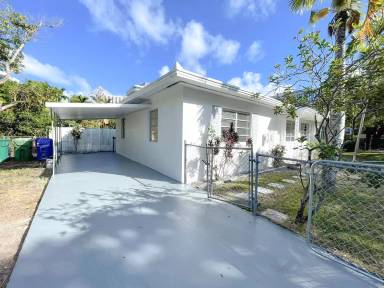 Main picture of 3003 NW 1st Ave