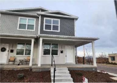 Main picture of 2393 Elmira St