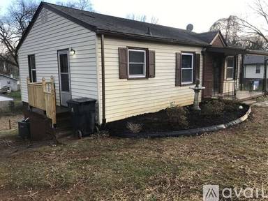 Main picture of 148 W Moody Ave