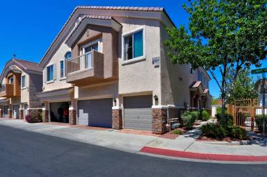 Main picture of 6530 Bucking Horse Ln