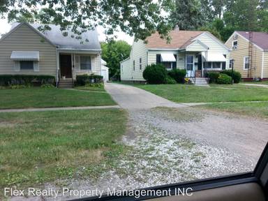 Main picture of 818 Brookley Blvd