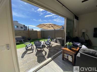 Main picture of 1975 W Desert Hollow Dr