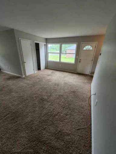 Main picture of 45 Allen Dr