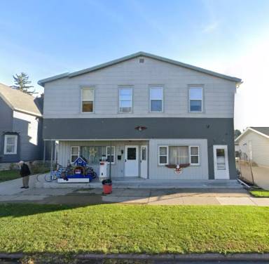 Main picture of 362 W Scott St