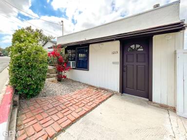 Main picture of 1213 Princeton Dr