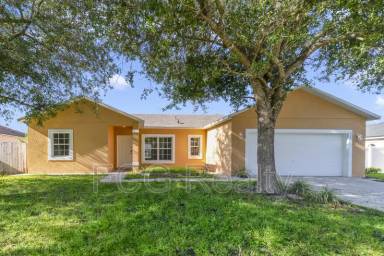 Main picture of 325 Marquee Dr