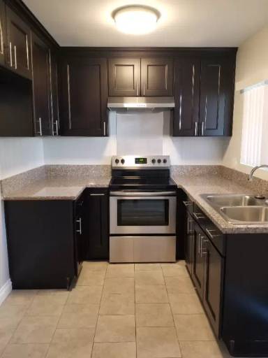 Main picture of 1001 Pine Ave