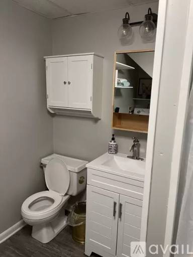 Main picture of 714 Meadow Dr