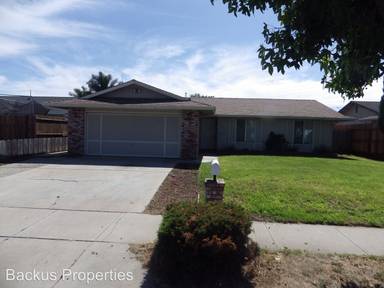 Main picture of 808 Victor St