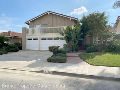 Main picture of 8792 Crescent Dr