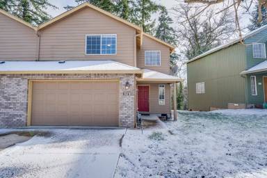 Main picture of 9713 NE Tenny Creek Dr