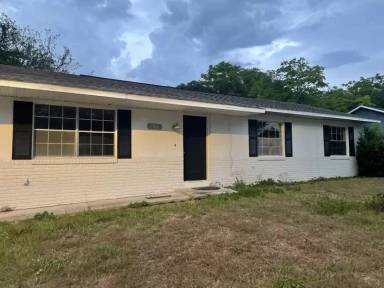 Main picture of 1110 Outlook Dr