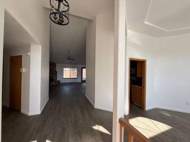 Main picture of 4440 W Orchard Ave