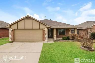 Main picture of 620 Apple Tree Ln