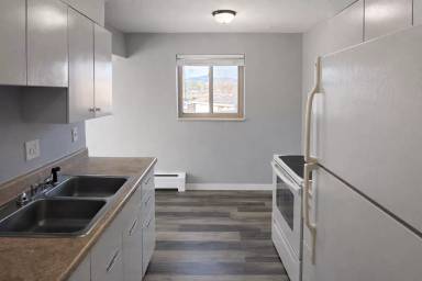 Main picture of Cambridge Club Apartments