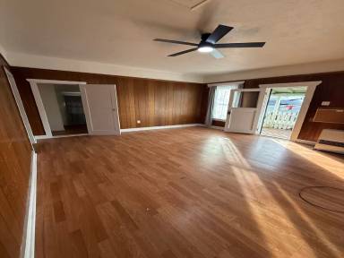 Main picture of 308 Jackson St