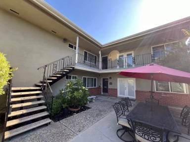 Main picture of 272 Belmont Ave