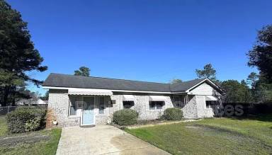 Main picture of 601 Barclay Hills Dr