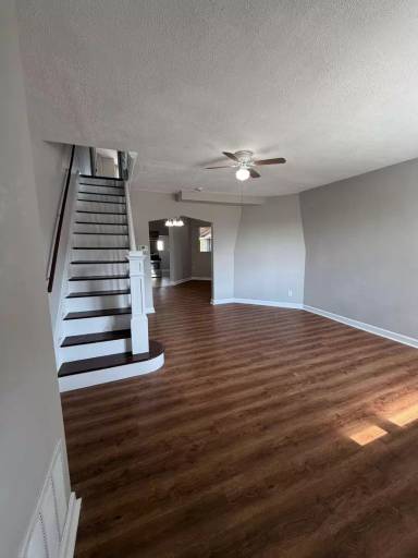 Main picture of 3231 Dundalk Ave