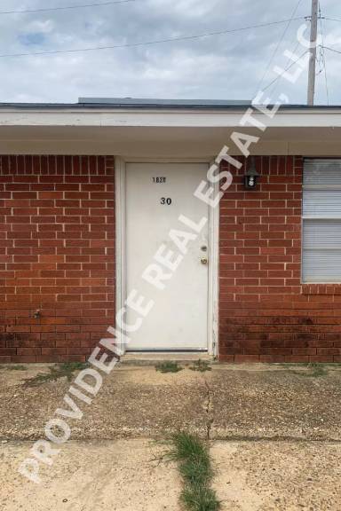 Main picture of 1301 Campbell St