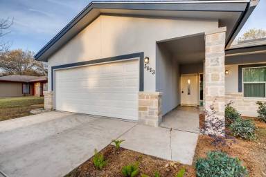 Main picture of 5023 Stockman Dr