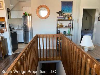 Main picture of 258 Monroe Ave