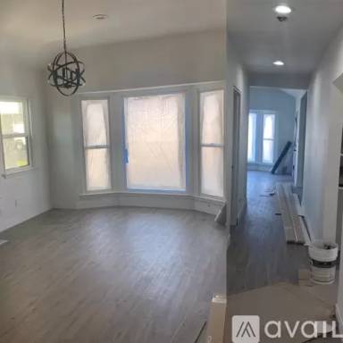 Main picture of 7627 S Denker Ave