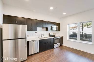 Main picture of The Paloma At Oakland Hills