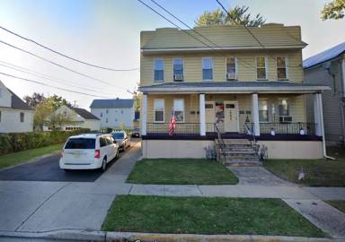 Main picture of 109 E Munsell Ave