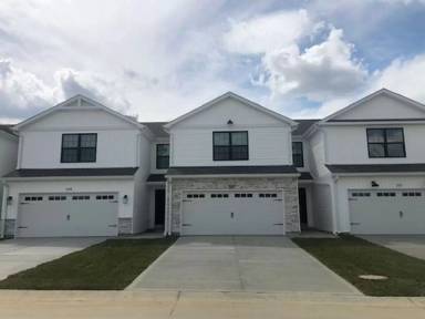 Main picture of 4 Quail Run Blvd