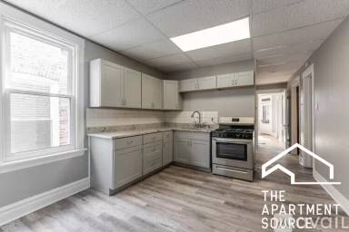 Main picture of 2130 W Iowa St