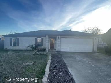 Main picture of 4308 Stallion Dr