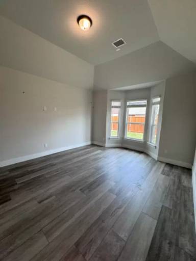 Main picture of 6113 White Creek Dr
