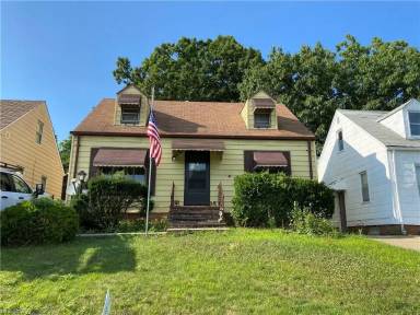 Main picture of 21419 Raymond St